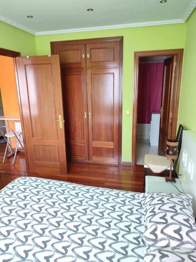 Apartamento Con Piscinas Appartement Castro Urdiales Buitenkant foto